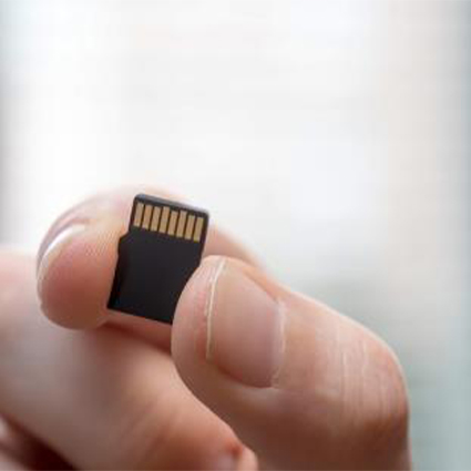 کارت حافظه microSDHC ویکو من مدل Final 600x کلاس 10 استاندارد UHS-I U3 سرعت 90MBps ظرفیت 128 گیگابایت همراه با آداپتور SD